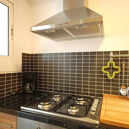 Lets Holidays New Flat Beachfront In 아파트