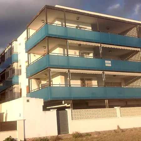 Lets Holidays New Flat Beachfront In