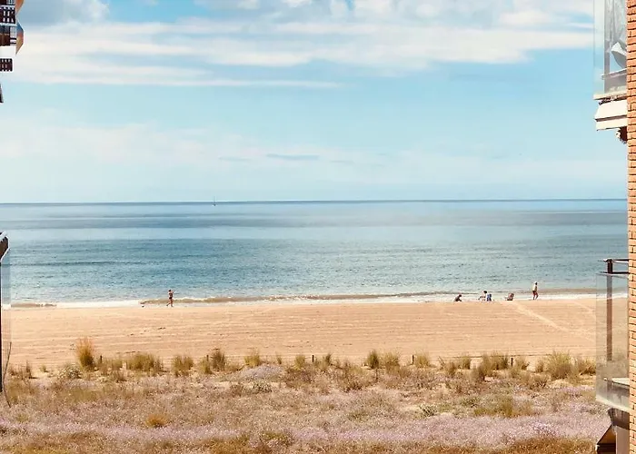 Lets Holidays New Flat Beachfront In